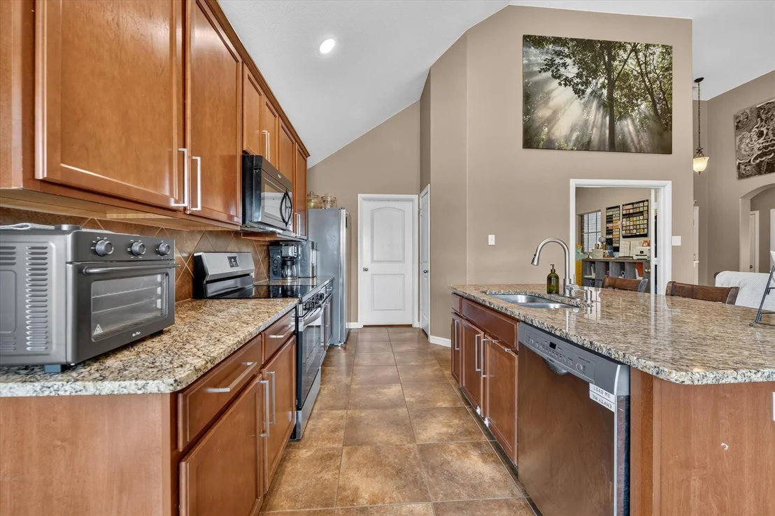 Photo of 424 Foxcraft Drive