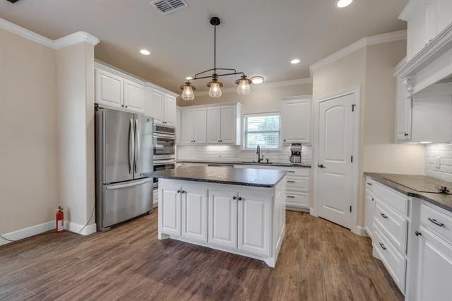 Photo of 6710 Summerwood Trail