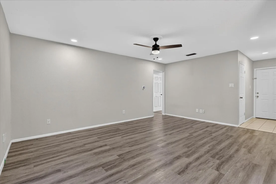 Photo of 628 Lisa Street
