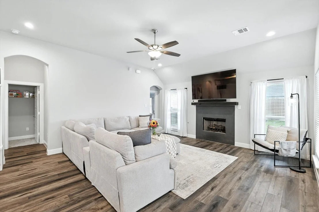 Photo of 705 Chaparral Road