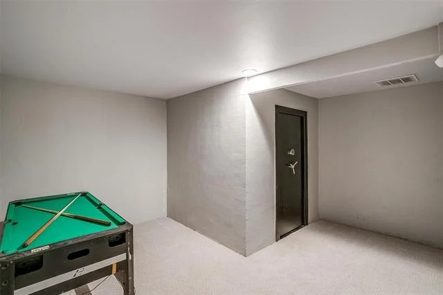 Photo of 1460 Ross Lane