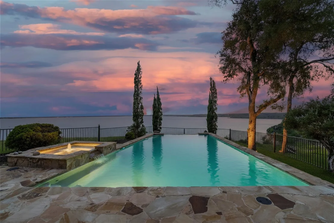 Photo of 1237 Overlook Court