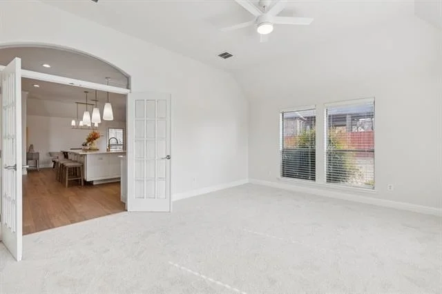 Photo of 5829 Lakeside Drive