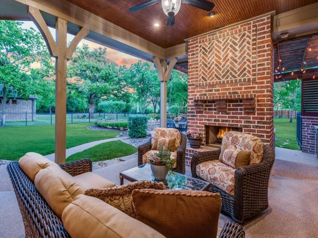 Photo of 701 Regency Court