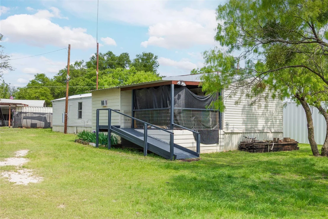 Photo of 4991 Thunderbird Drive
