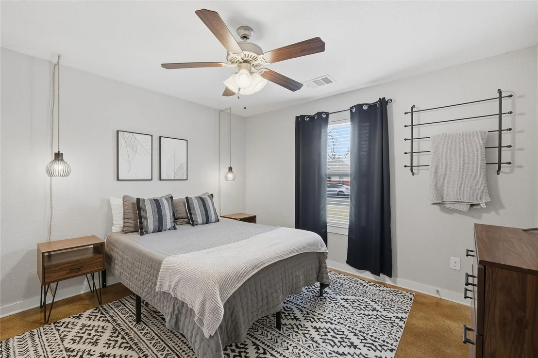 Photo of 1111 Primrose Drive