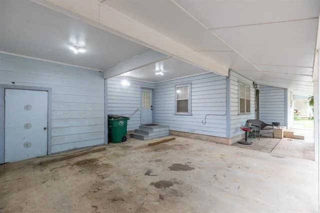 Photo of 513 Reeves Street