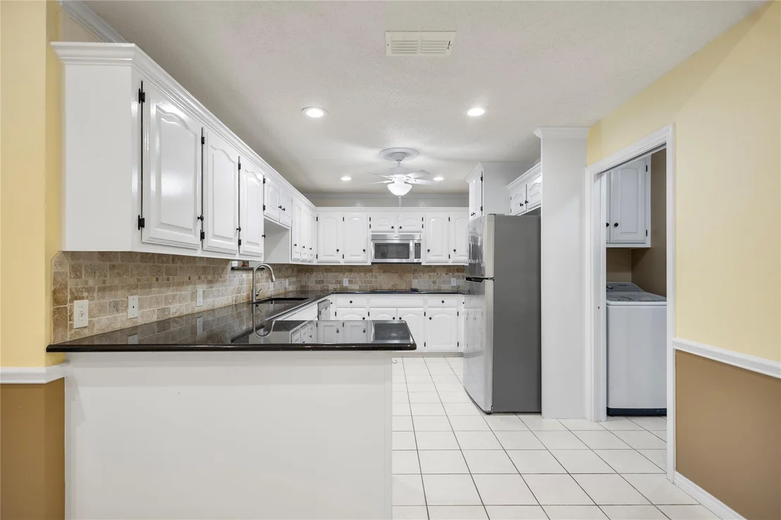 Photo of 121 Crestview Street