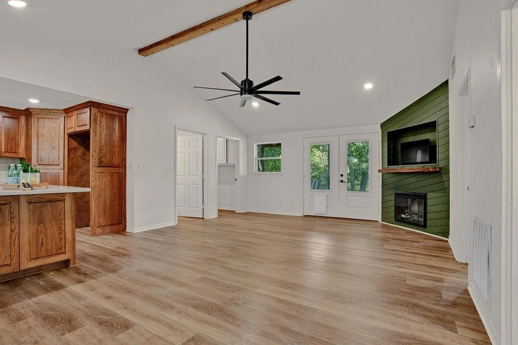 Photo of 224 Hideaway Lane E