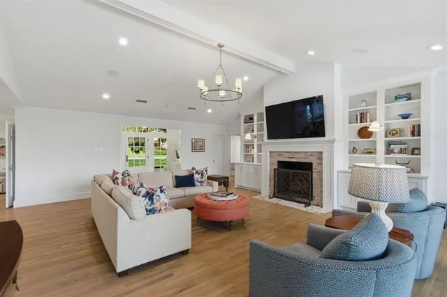 Photo of 409 Arborcrest Drive