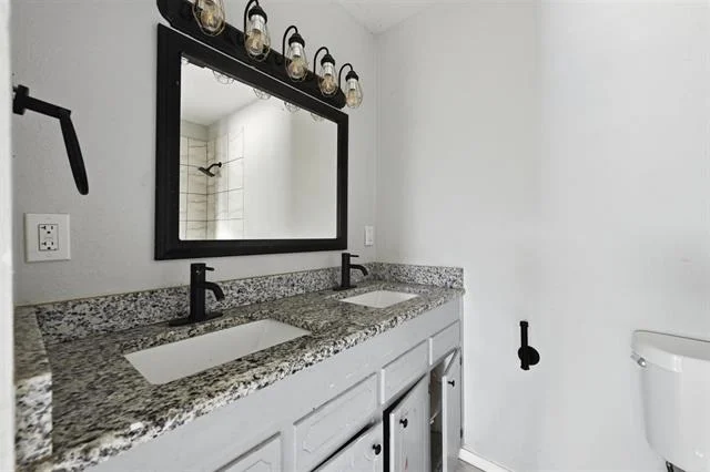 Photo of 2403 Robin Circle