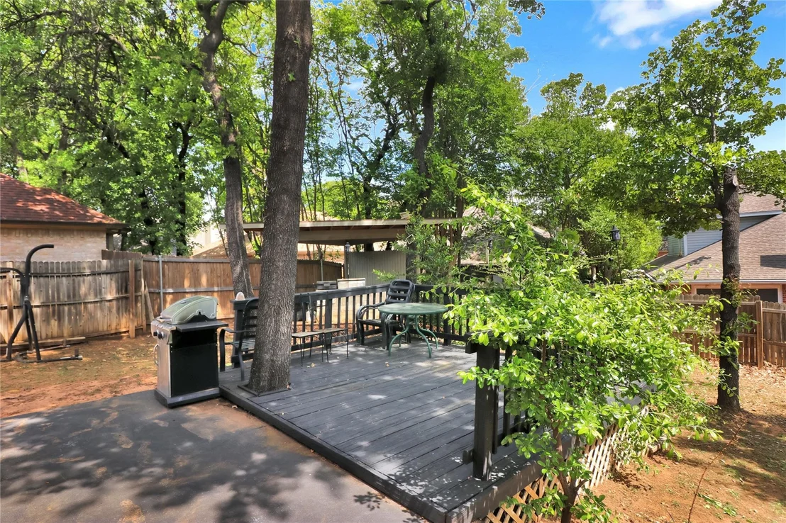 Photo of 1637 Arbor Ridge Drive