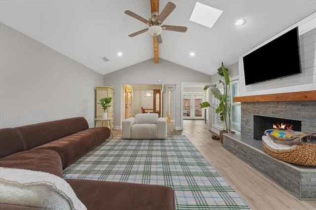 Photo of 2109 Parkhaven Drive