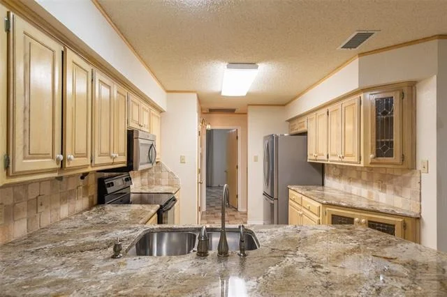 Photo of 6426 Inverrary Drive
