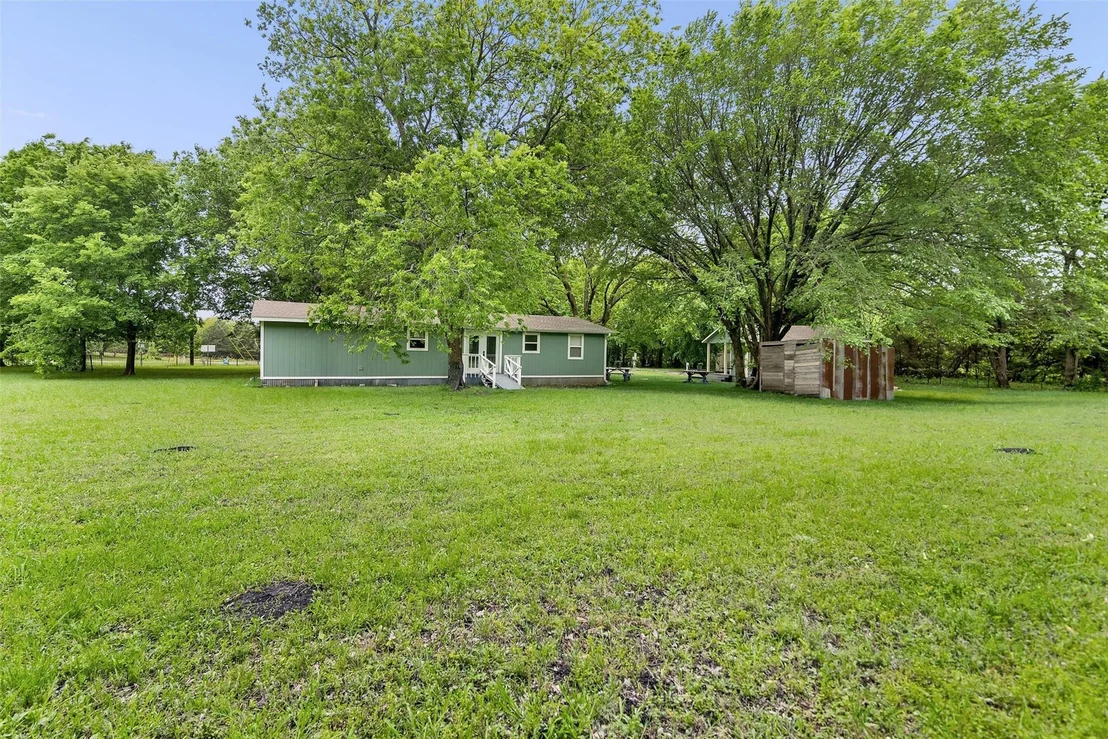 Photo of 8546 County Road 500