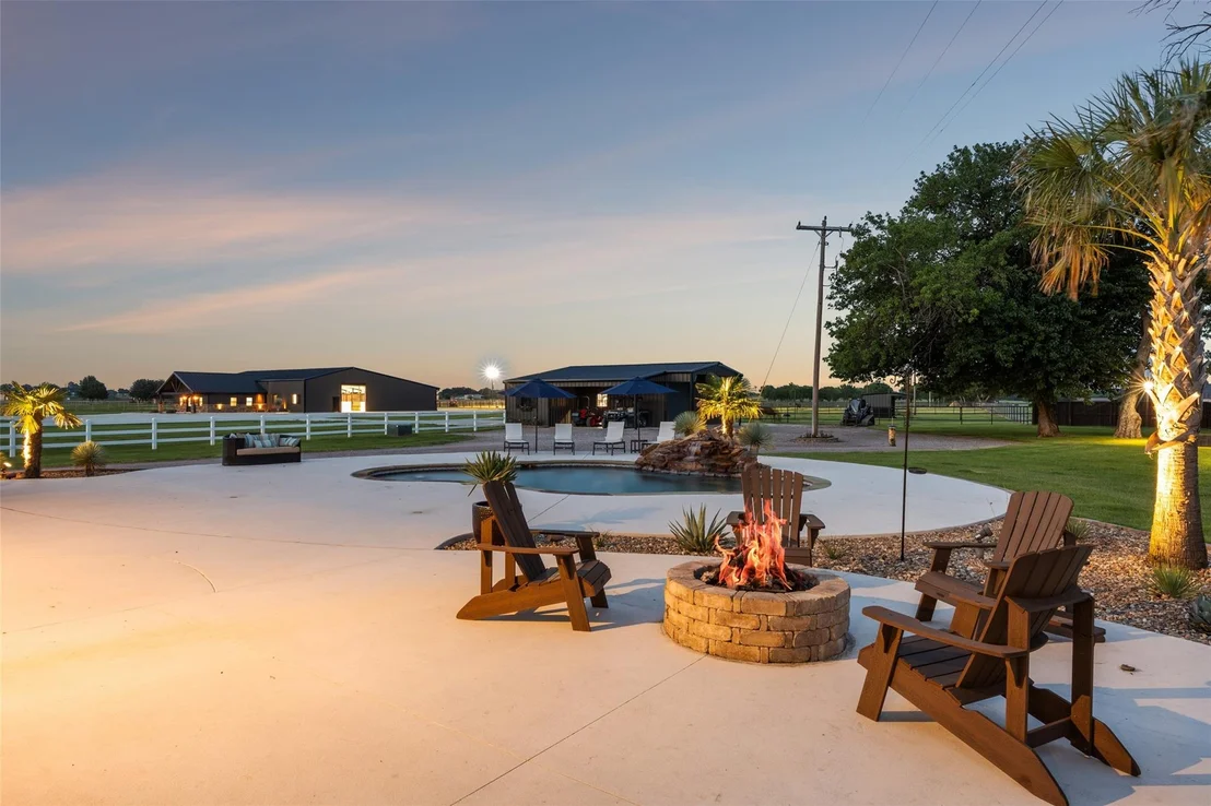 Photo of 14714 US Highway 377