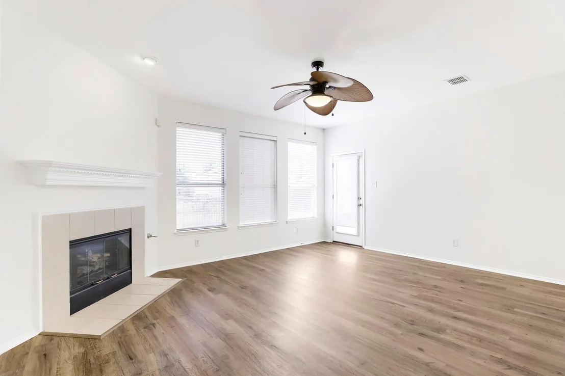 Photo of 5905 Big Pine Drive