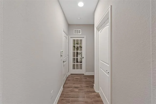 Photo of 3833 Bennett Trail