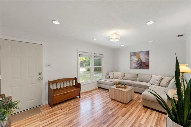 Photo of 2107 Pecandale Drive