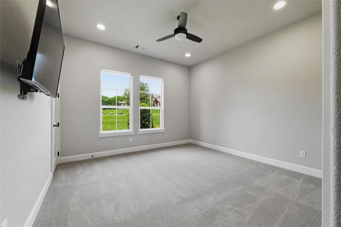 Photo of 1019 Country Way
