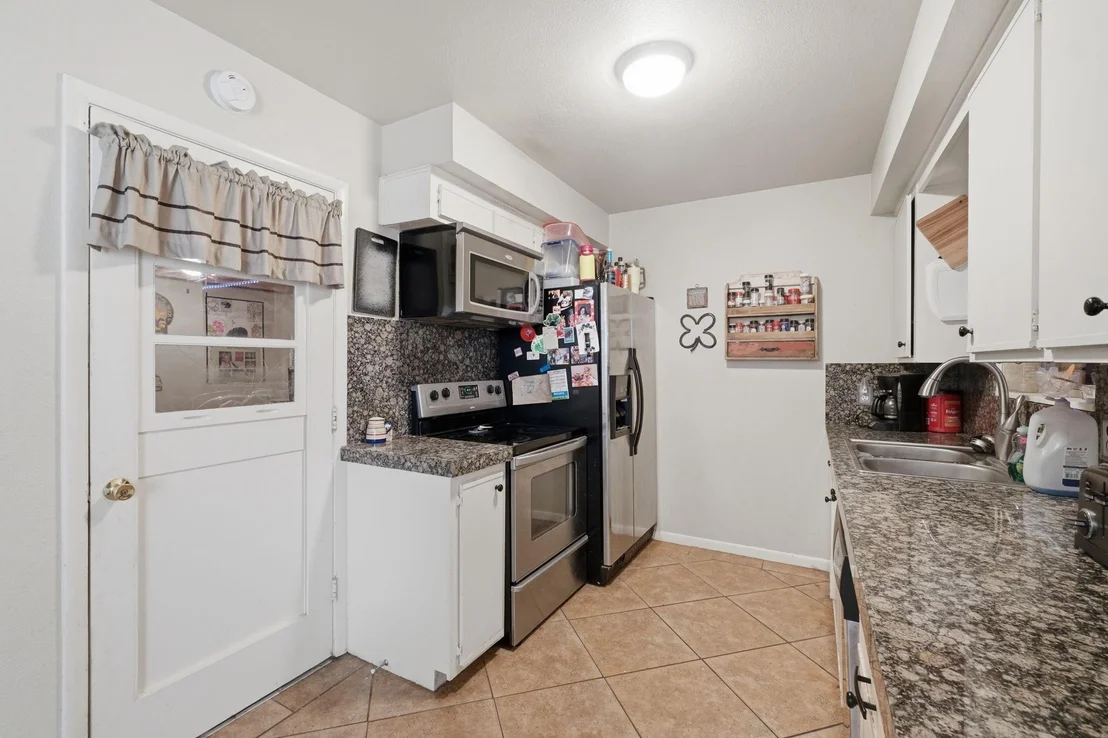 Photo of 2702 Susan Street