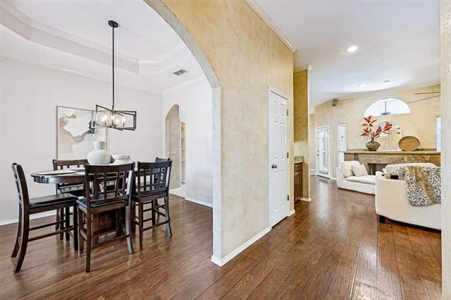 Photo of 5104 Independence Avenue