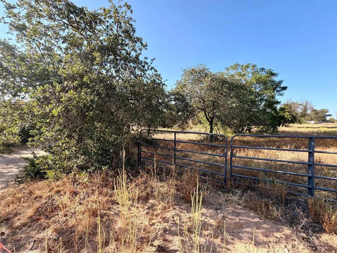 Photo of 10007 County Road 379
