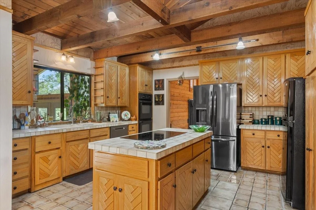Photo of 3724 Greenleaf Drive