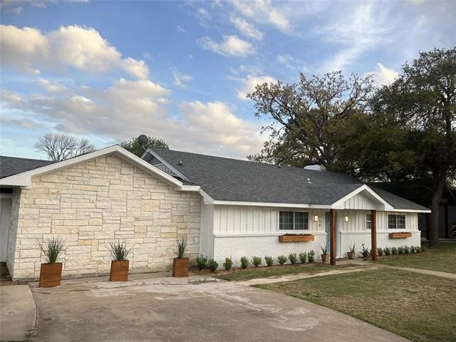 Photo of 150 Guadalupe Drive