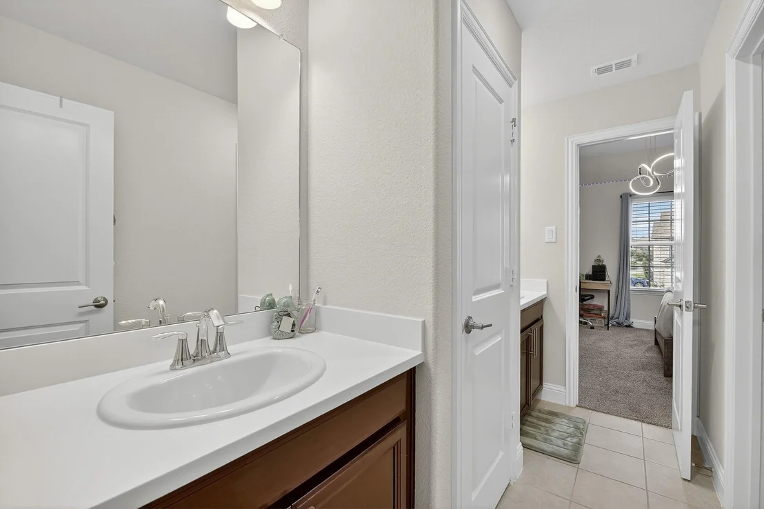 Photo of 1420 Wolf Ridge Run