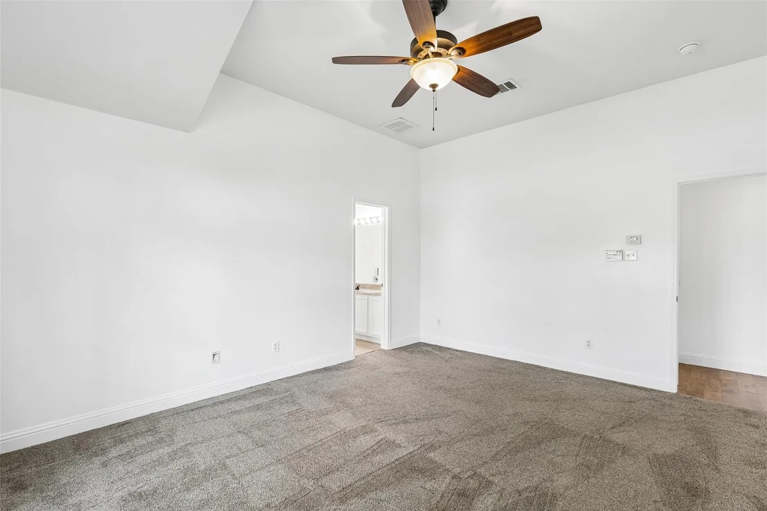 Photo of 413 Sandy Lane