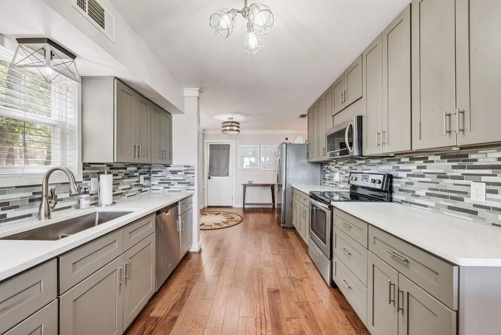 Photo of 1016 Shoreline Drive