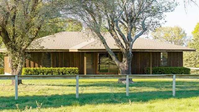 Photo of 563 County Road 4730