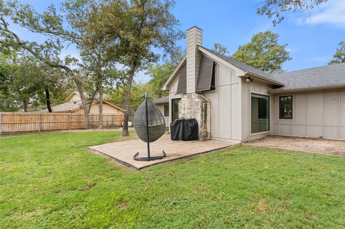 Photo of 237 E Hideaway Lane