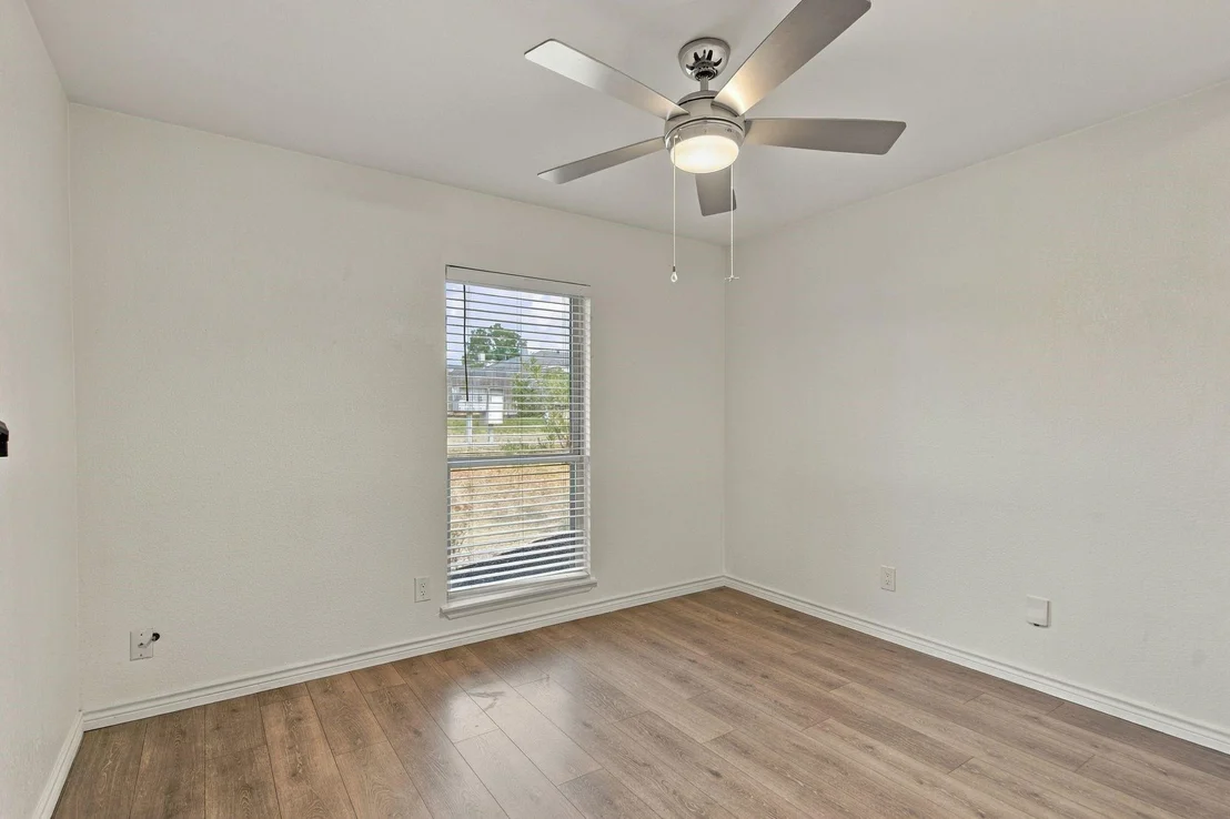 Photo of 4405 Queen Circle