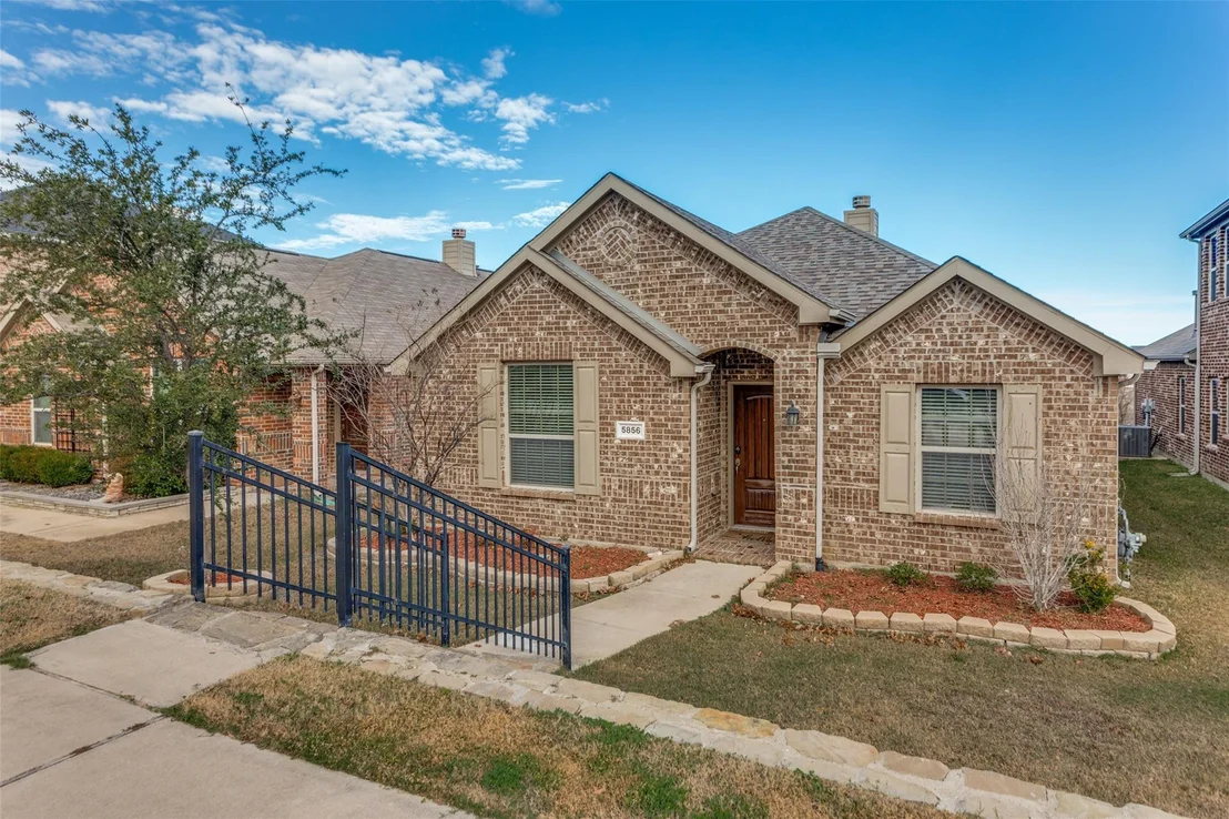 Photo of 5856 Bindweed Street