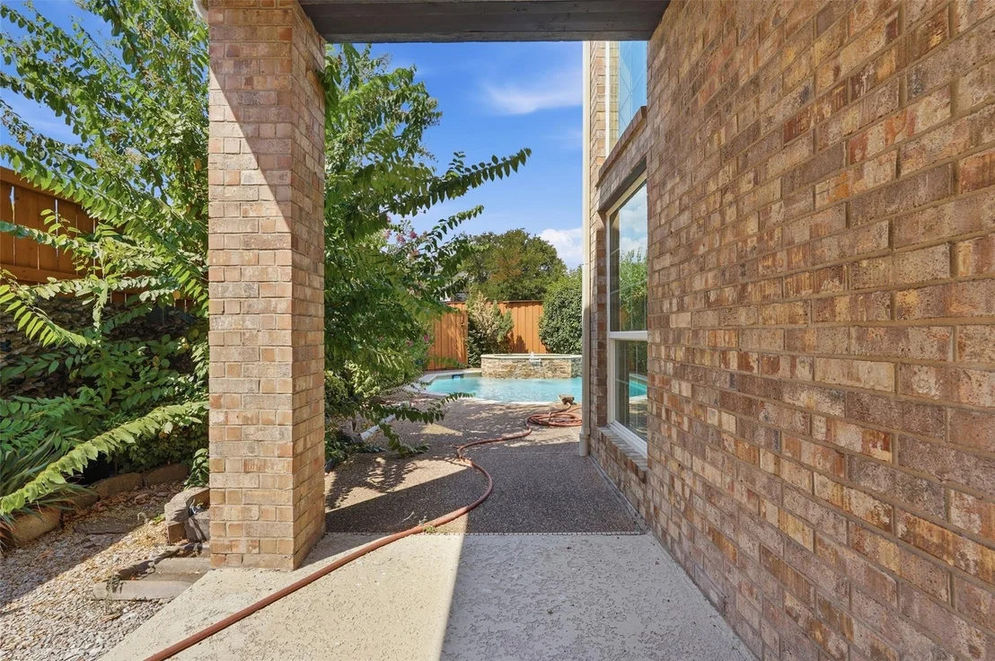 Photo of 2741 Barrington Drive