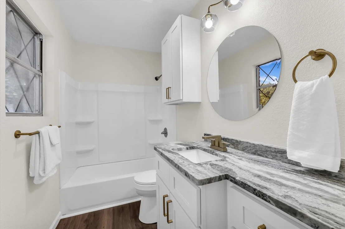 Photo of 1025 N 59th Street