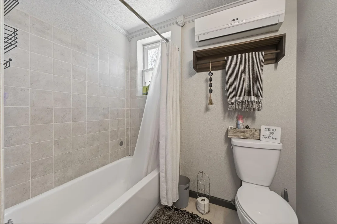 Photo of 6938 County Road 3512