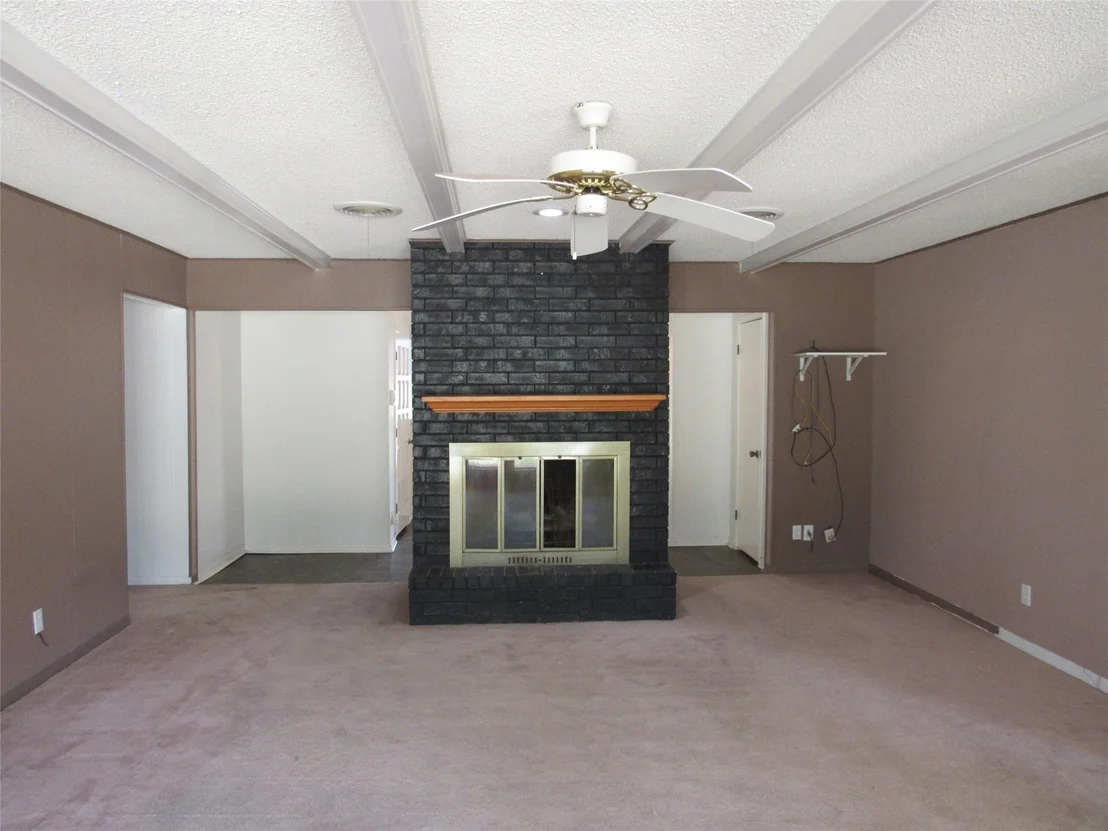 Photo of 423 W Anders Street