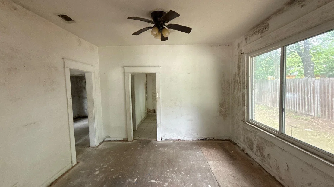 Photo of 2611 Pine Street