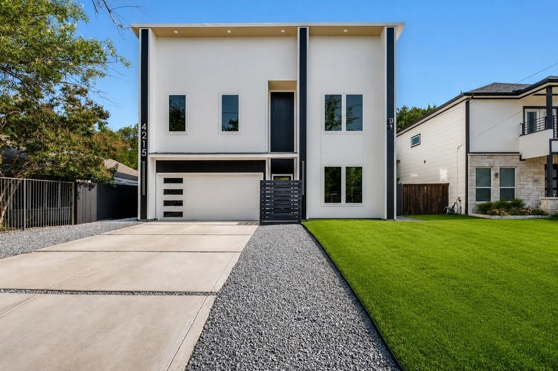 Photo of 4215 Canada Drive