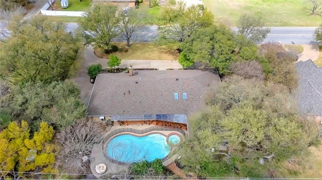 Photo of 1503 W Westhill Drive