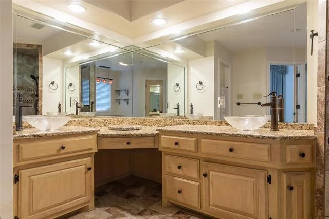Photo of 6426 Inverrary Drive