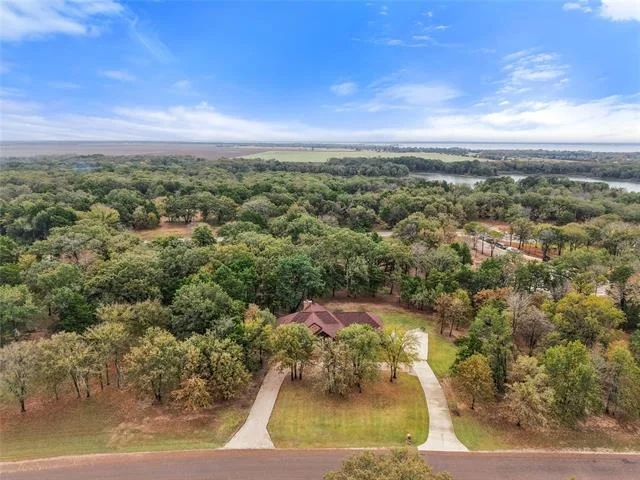 Photo of 403 Arrowhead Point