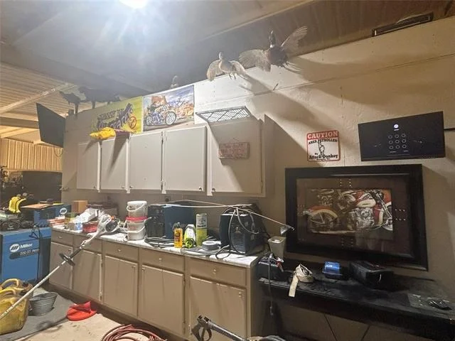 Photo of 6037 Bluebird Lane