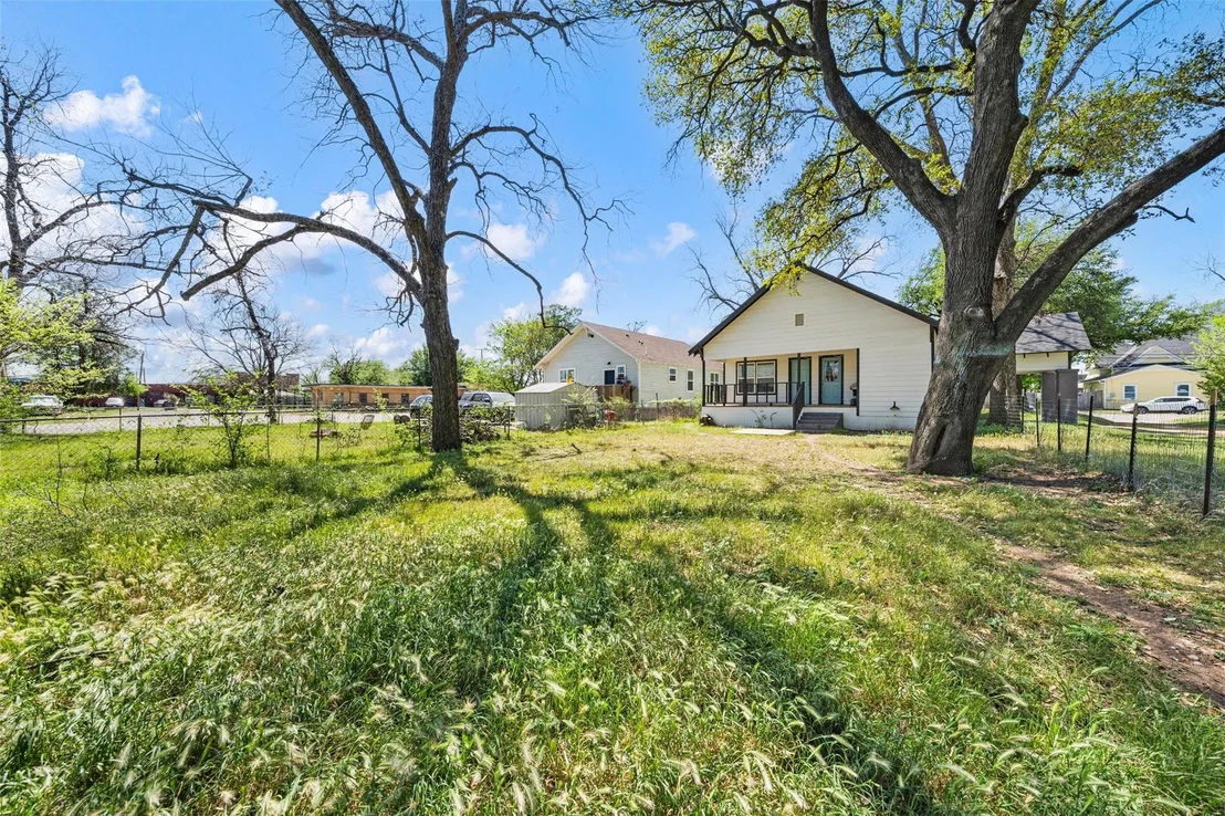 Photo of 205 Dallas Street