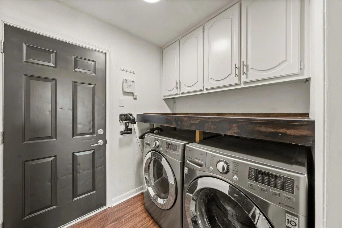Photo of 216 Hillside Drive