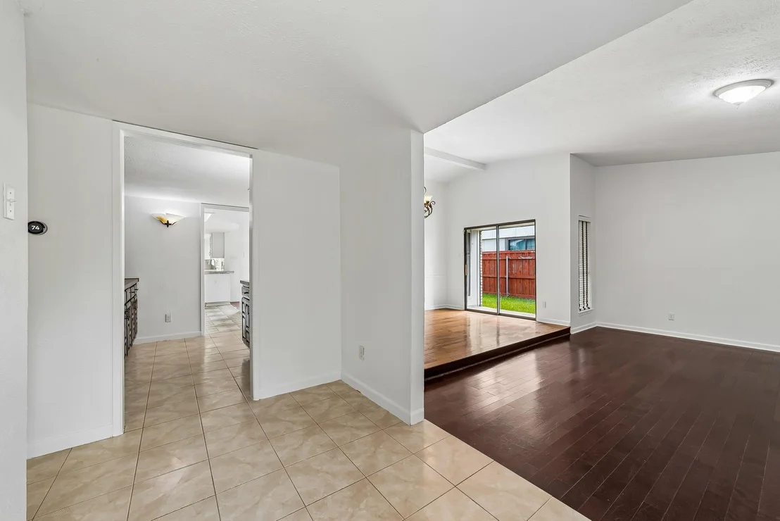 Photo of 10239 Green Ash Road