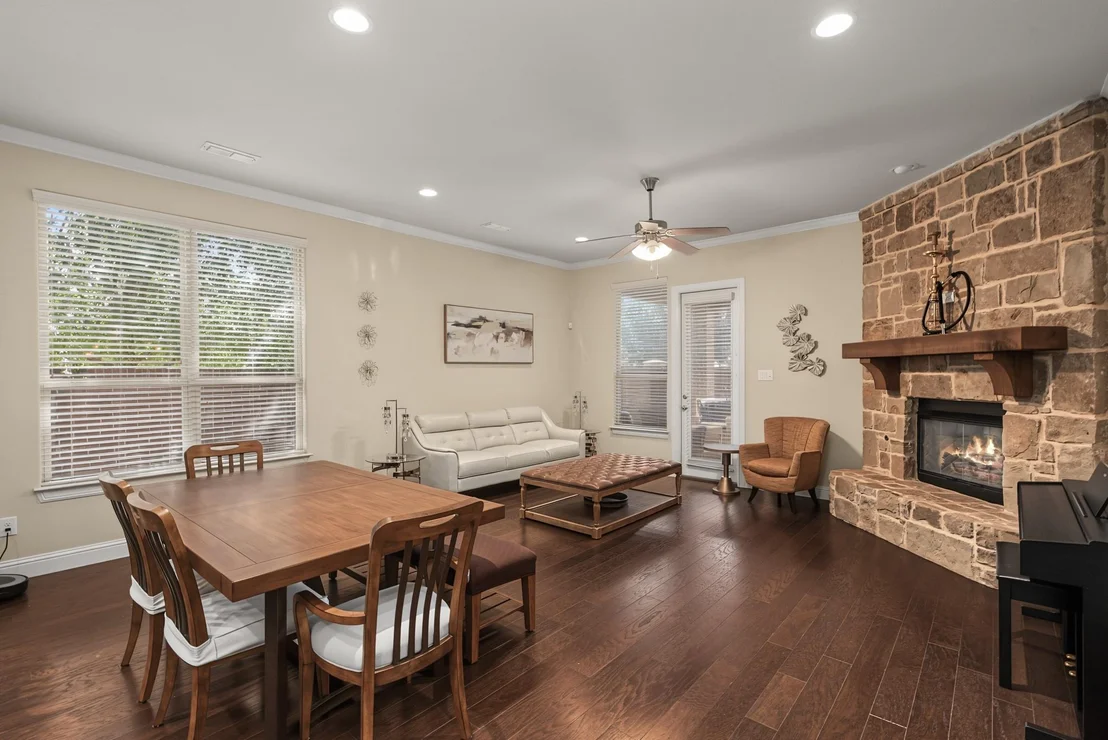 Photo of 401 Middleton Drive
